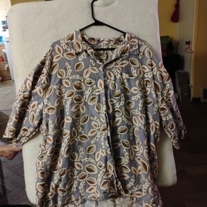 Floral Patterned Blouse